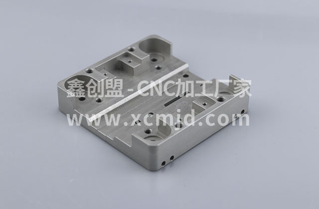  汽車連接器數(shù)控加工打樣有什么用？關(guān)于汽車連接器數(shù)控加工的幾點作用 
